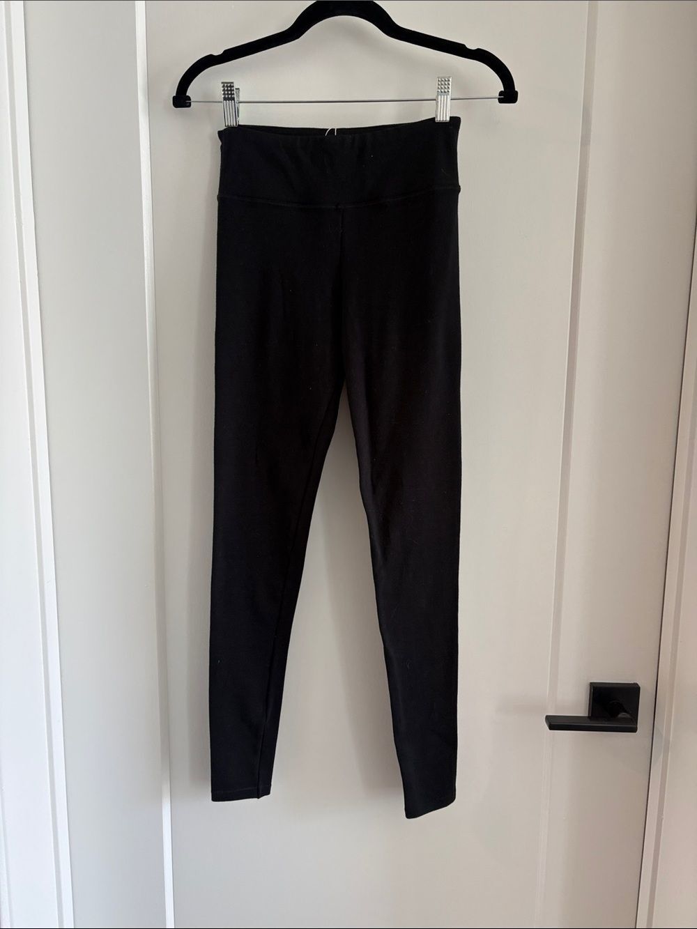 SKIMS Black High-Waist Leggings